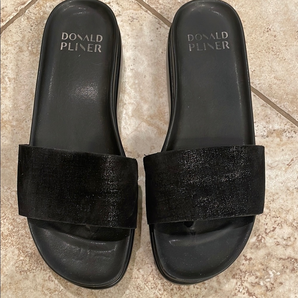 Donald J. Pliner Black Slide Sandals